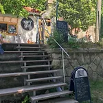 Viadowinagardens אתר קמפינג ברטיסלאבה