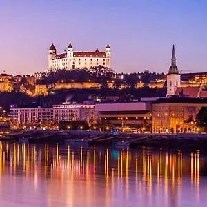 Viadowinagardens Кемпинг Братислава